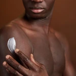 Dry Body Skin logo
